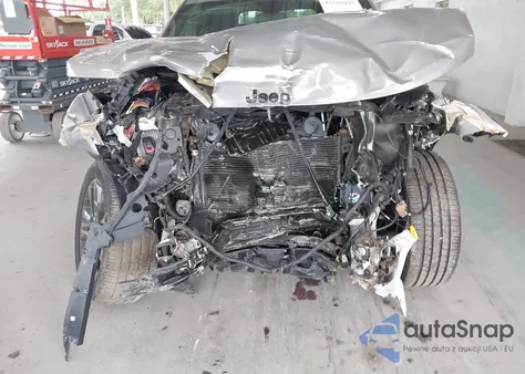 2021 Jeep Grand Cherokee Laredo X 4X2 из США, поврежденный, VIN 1C4RJEAG9MC570287